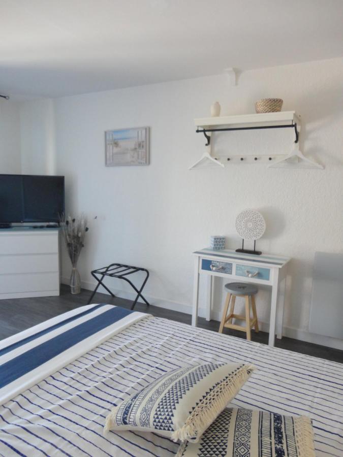 Studio Ocean Avec Terrasse Coeur De Ville Biscarrosse Eksteriør billede